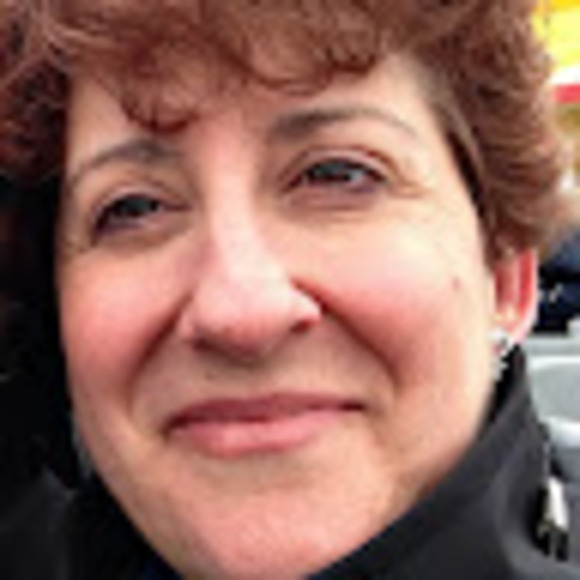 lynnegoldman662